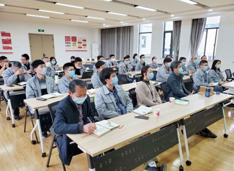 百聯(lián)機械召開2020年一季度經營分析會